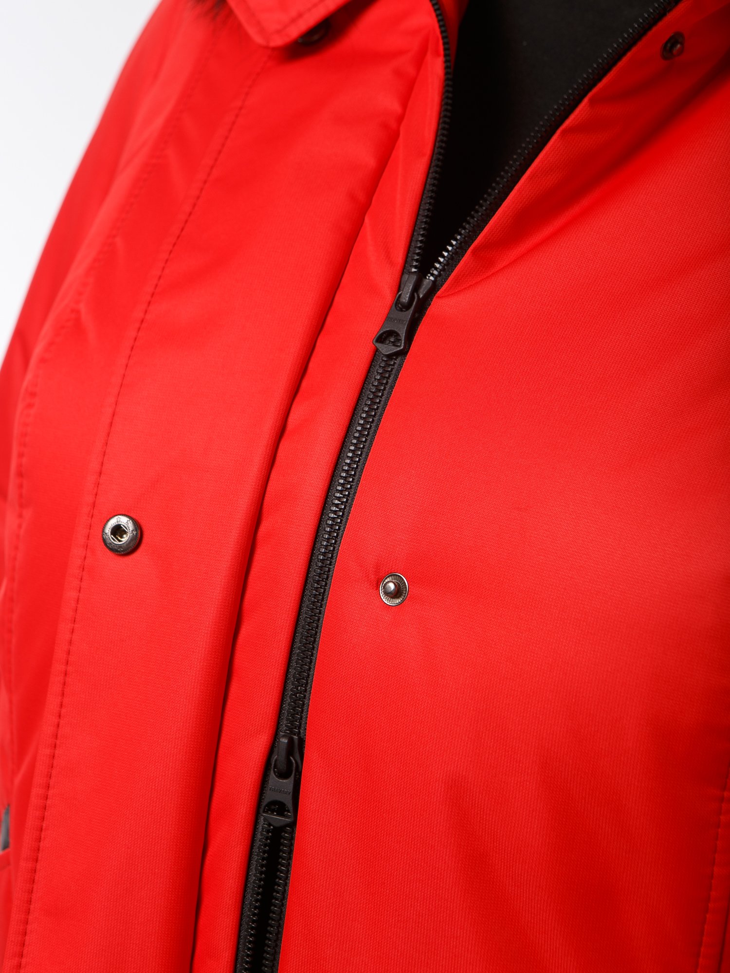 Пальто женское TreVery 83824 красное 74 RU