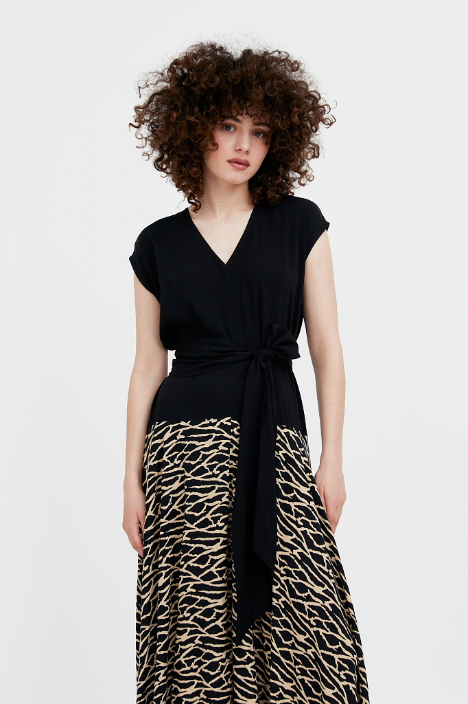 Платье-сарафан женское Finn Flare S21-14003 черное 3XL
