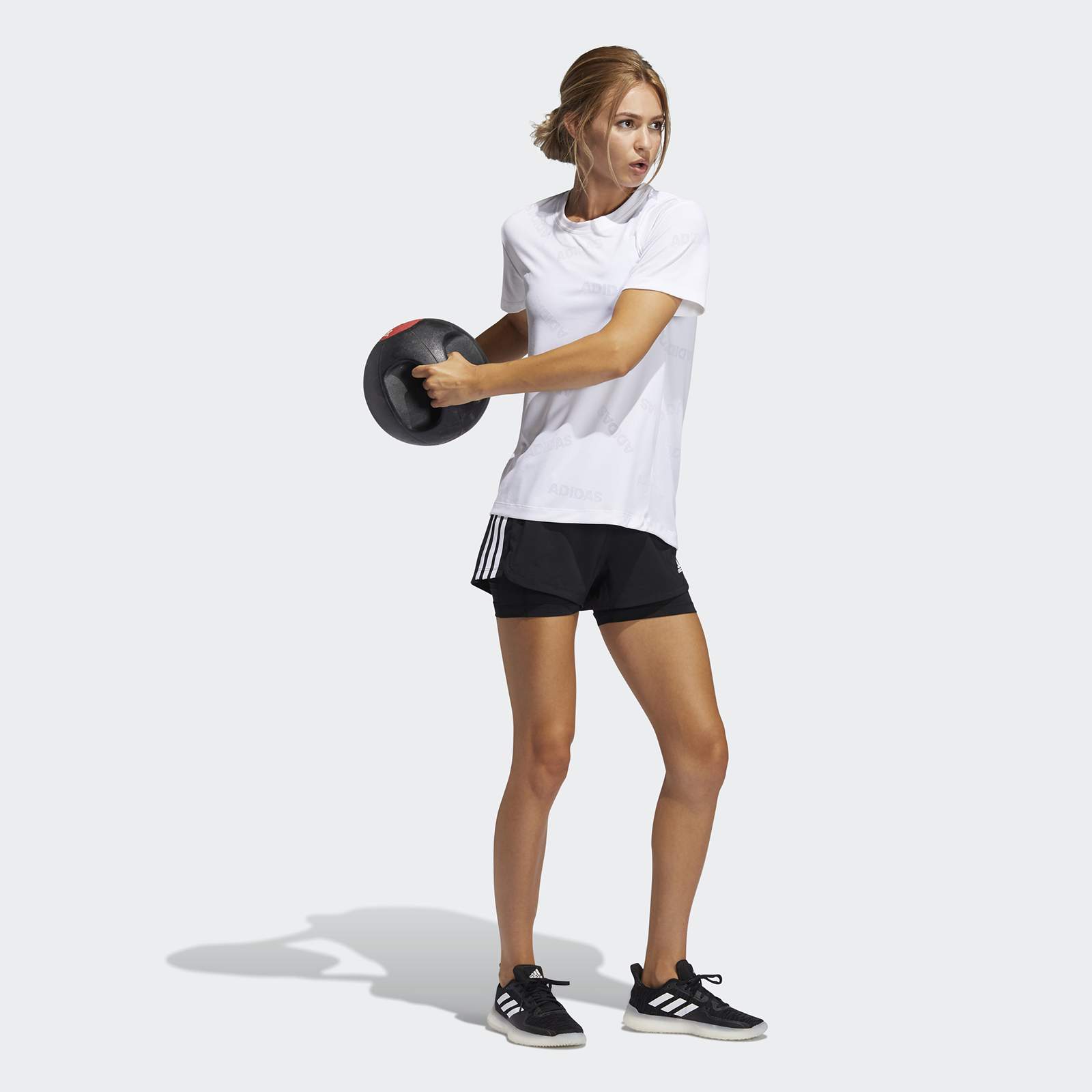 Шорты женские Adidas GL7686 черные M - купить в Москве, цены на  СберМегаМаркет