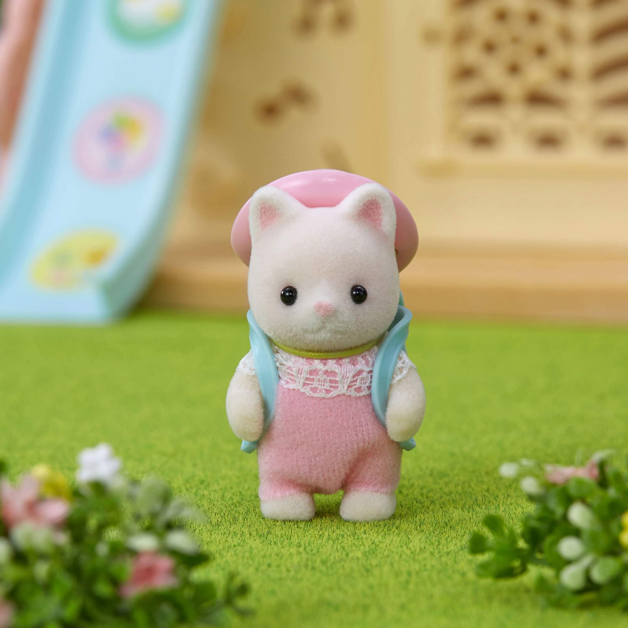 Купить игровой набор Sylvanian Families Малыш Котёнок 5407, цены на  Мегамаркет