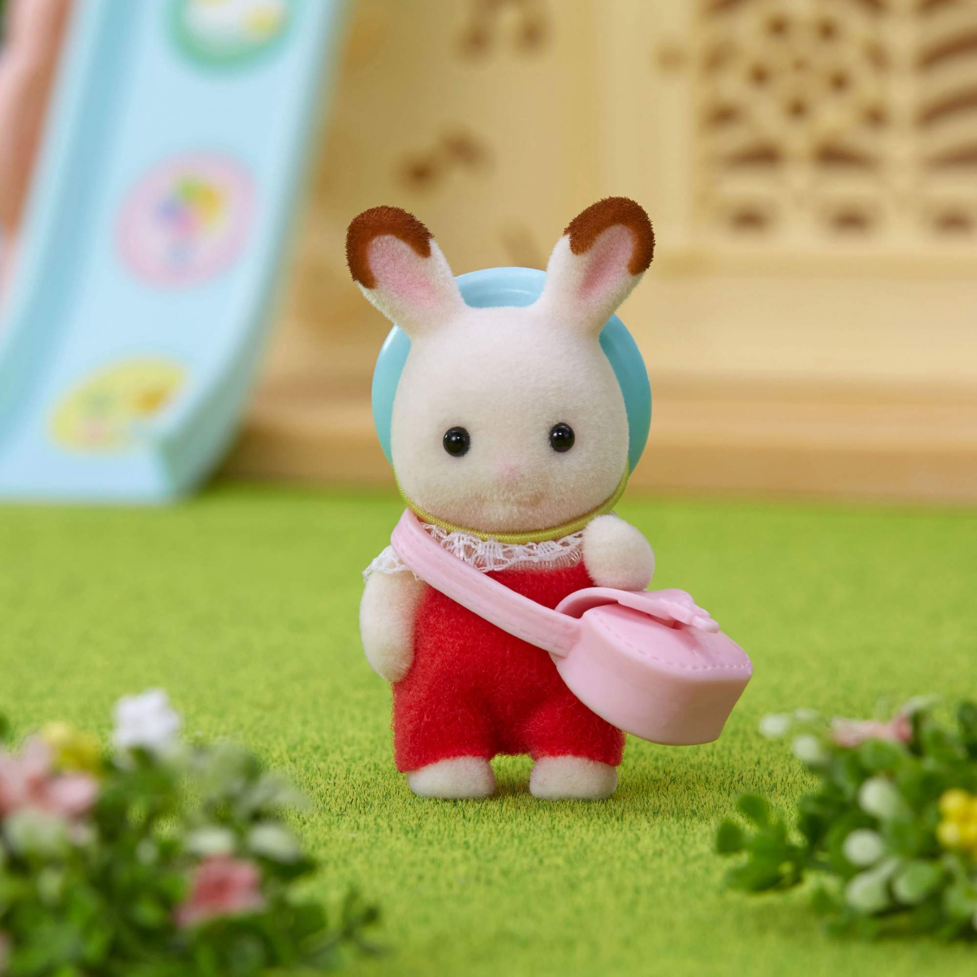 Купить игровой набор Sylvanian Families Малыш Шоколадный Кролик 5405, цены  на Мегамаркет