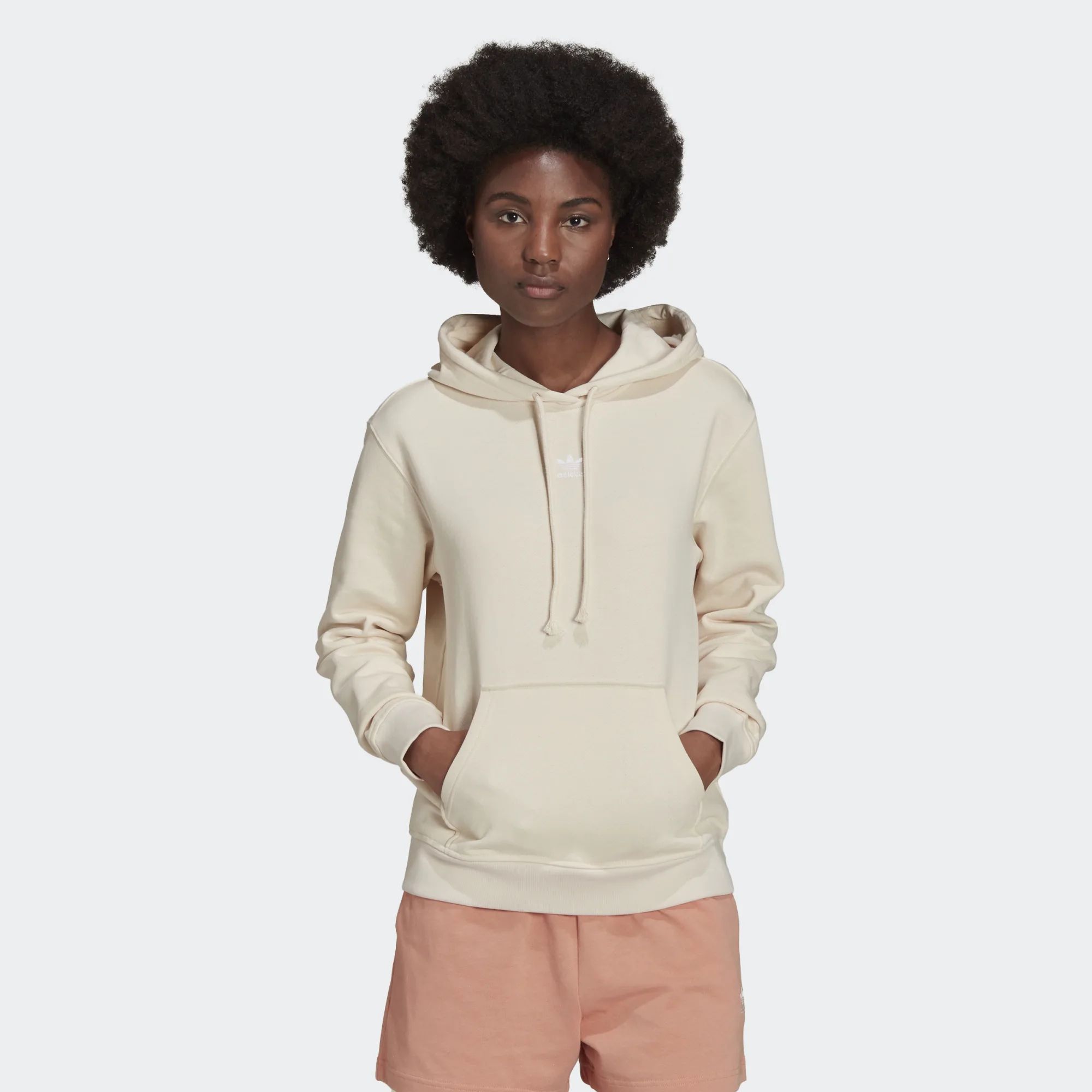 Худи женское Adidas Adicolor Essentials Cream H06618 бежевое 30 EU - купить  в Москве, цены на Мегамаркет | 100051129475