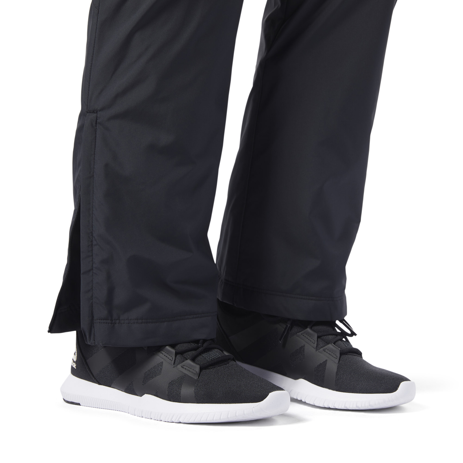 Спортивные брюки женские Reebok DX2418 черные XS