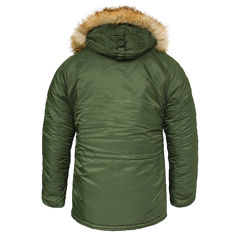 Зеленый зимний пуховик. Пуховик женский зимний зеленый. Зеленая зимняя куртка. Зеленая куртка. Куртка сноубордическая quiksilver 2012.