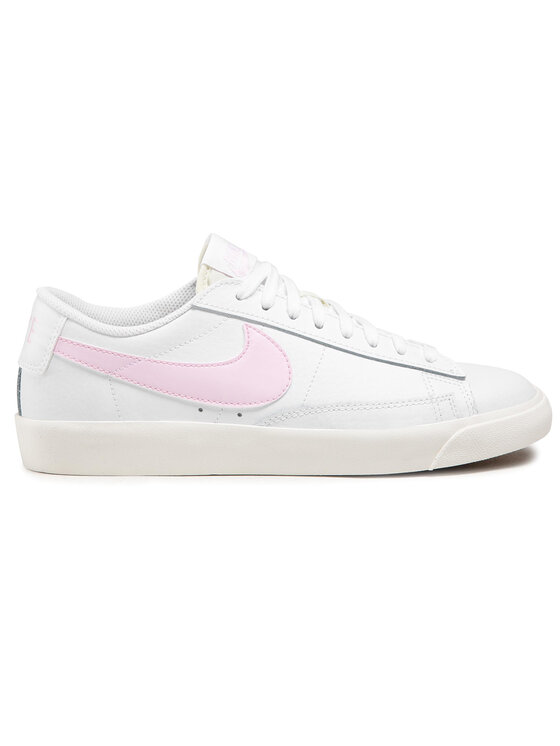 Nike blazer leather outlet white