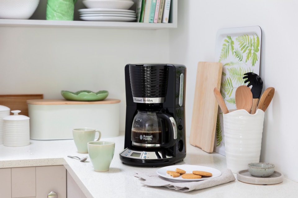 Кофеварка капельного типа Russel Hobbs 24391-56 Inspire Black