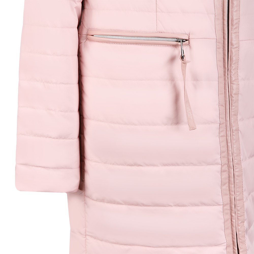 Пальто женское Snow Guard XS18-J18-1029/1 розовое 46 RU