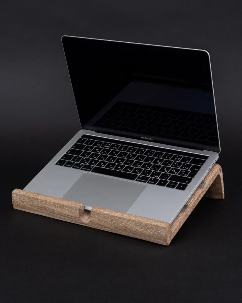 Подставка для MacBook, I Pad, планшета Holz Idea деревянная. Столик для ноутбука. Дуб