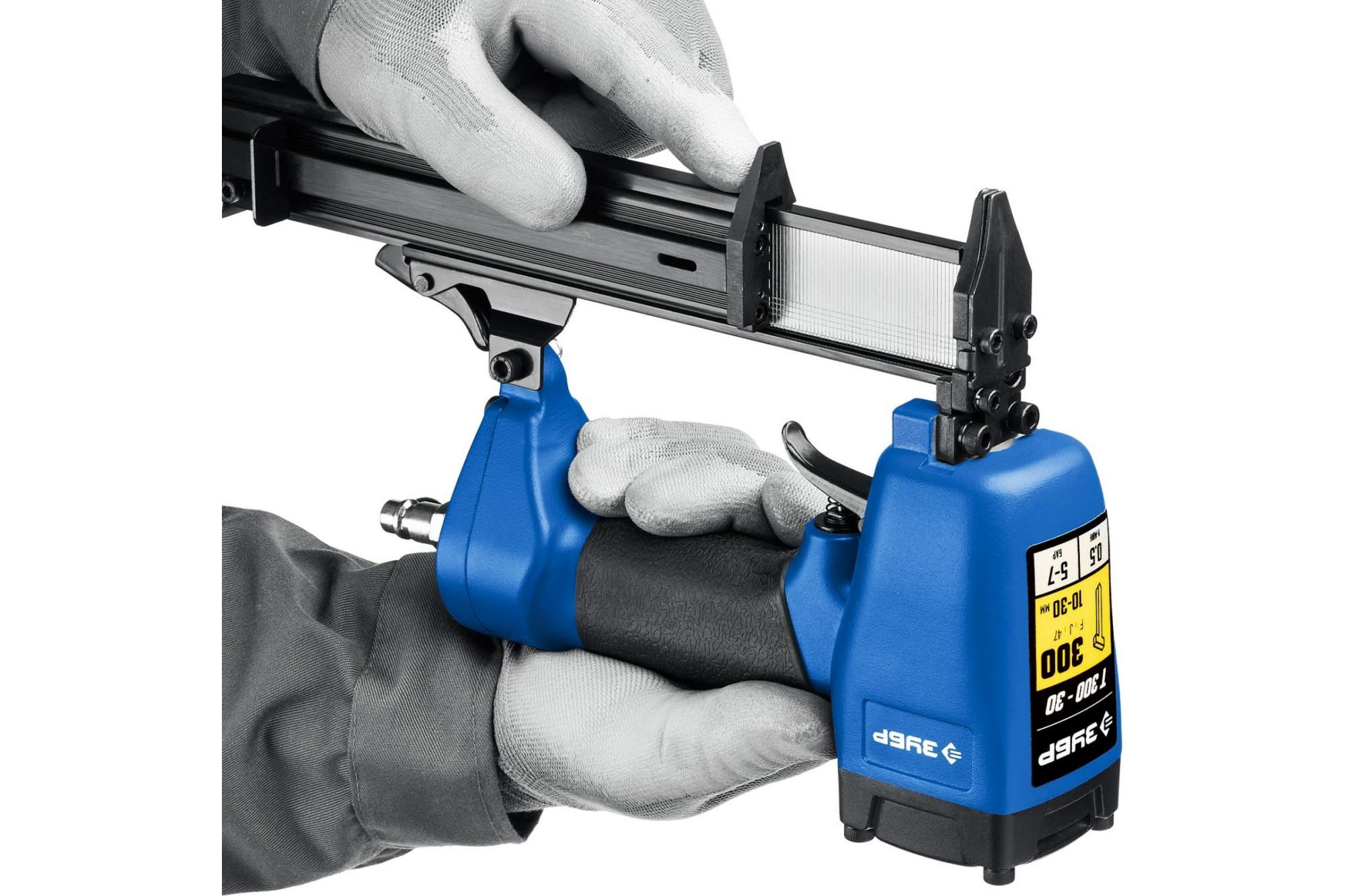 гвоздезабивной пистолет пневматический зубр. гвозди тип 21 50-90мм. нейлер для гвоздей зубр. гвозди на нейлер зубр т300 в ульяновске. степлер пневматический зубр т300-32.