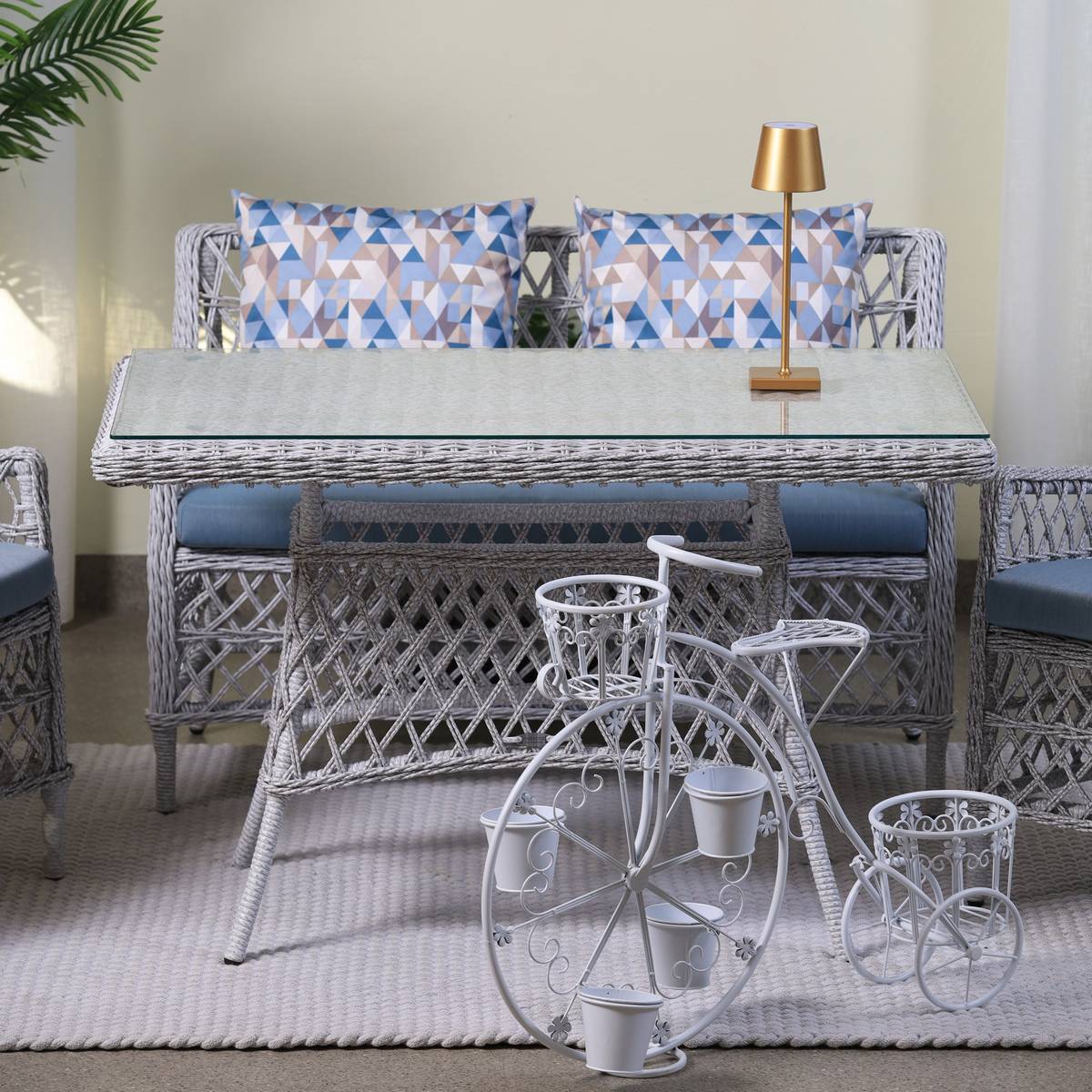 Плетеная мебель: эксклюзивность и романтика в интерьере