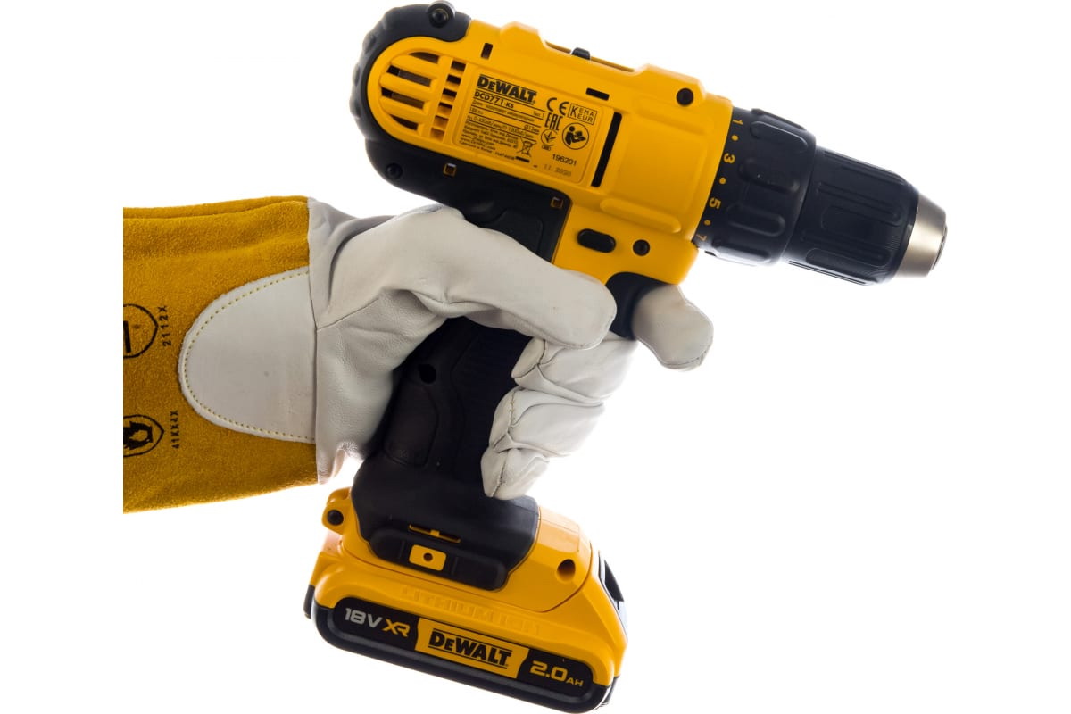 Дрель шуруповерт dewalt 2.0 ач dcd771d2. Dewalt dcd771d2-ks. dewalt 771 d2.