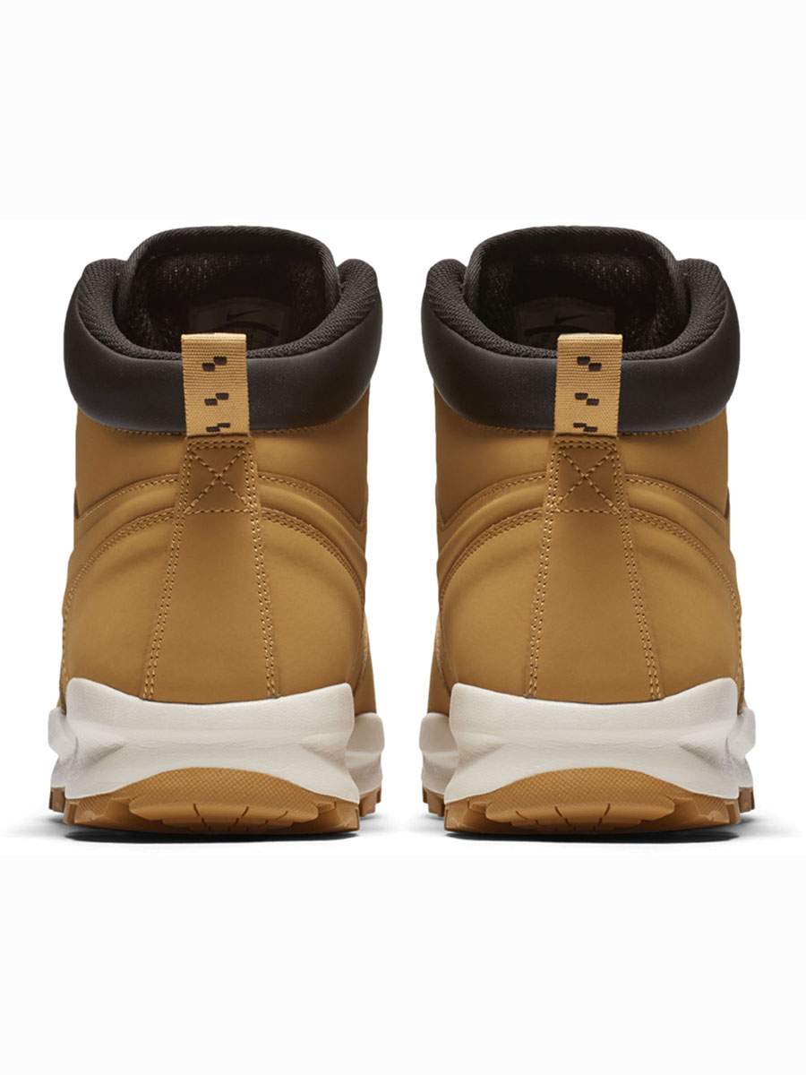 Nike manoa boots brown online