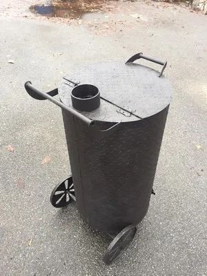Бочка на колесах для сжигания мусора