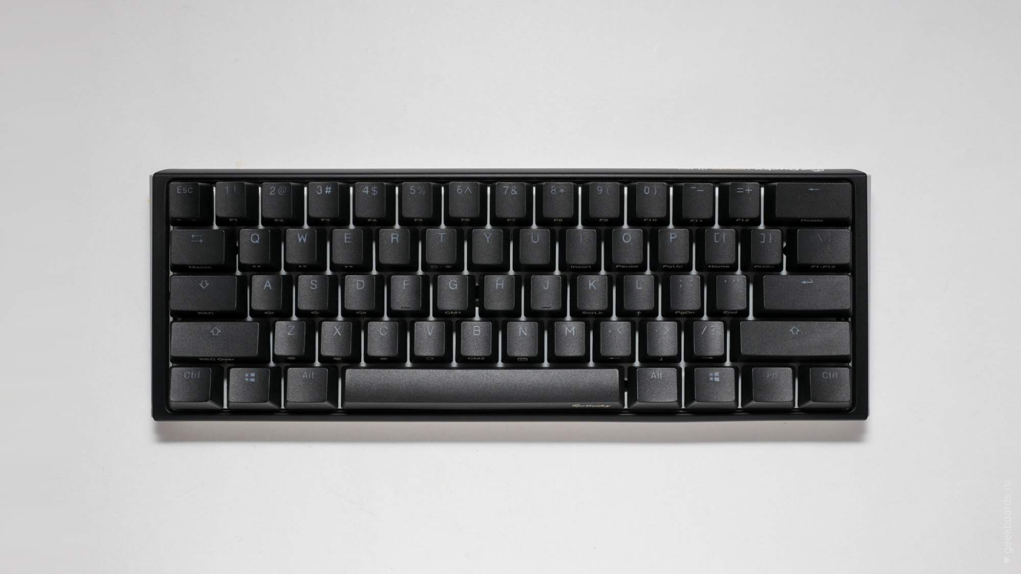 Клавиатура logitech g413 carbon Клавиатура logitech g413 carbon