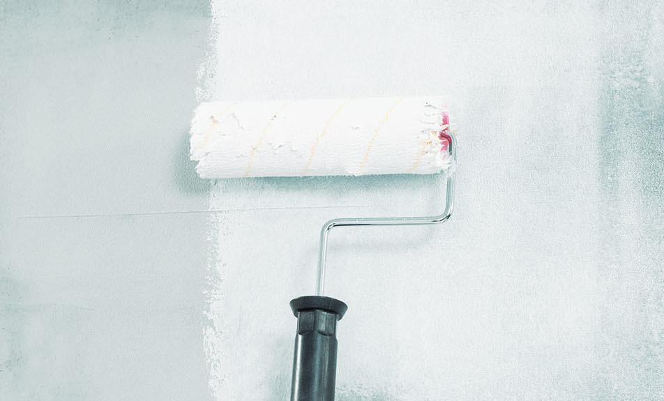 Грунтование поверхности. Грунтовка перед покраской стен. Грунтовка для стен. Как пользоваться грунтовкой для стен. Как пользоваться грунтовкой для стен.