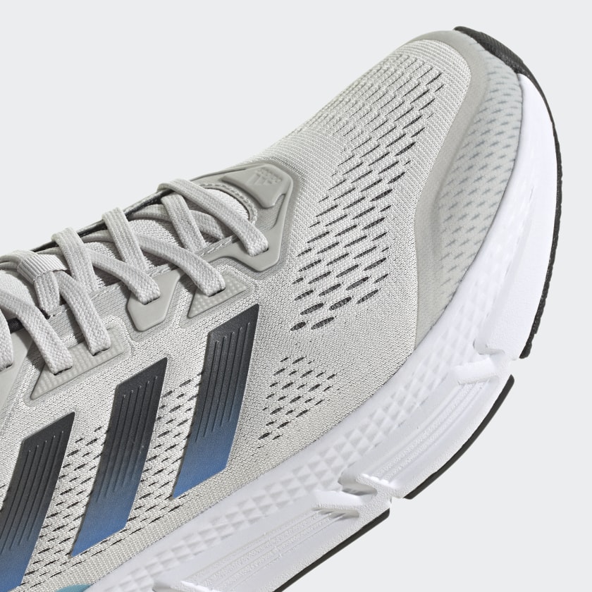 Кроссовки мужские Adidas Questar серые 9.5 UK