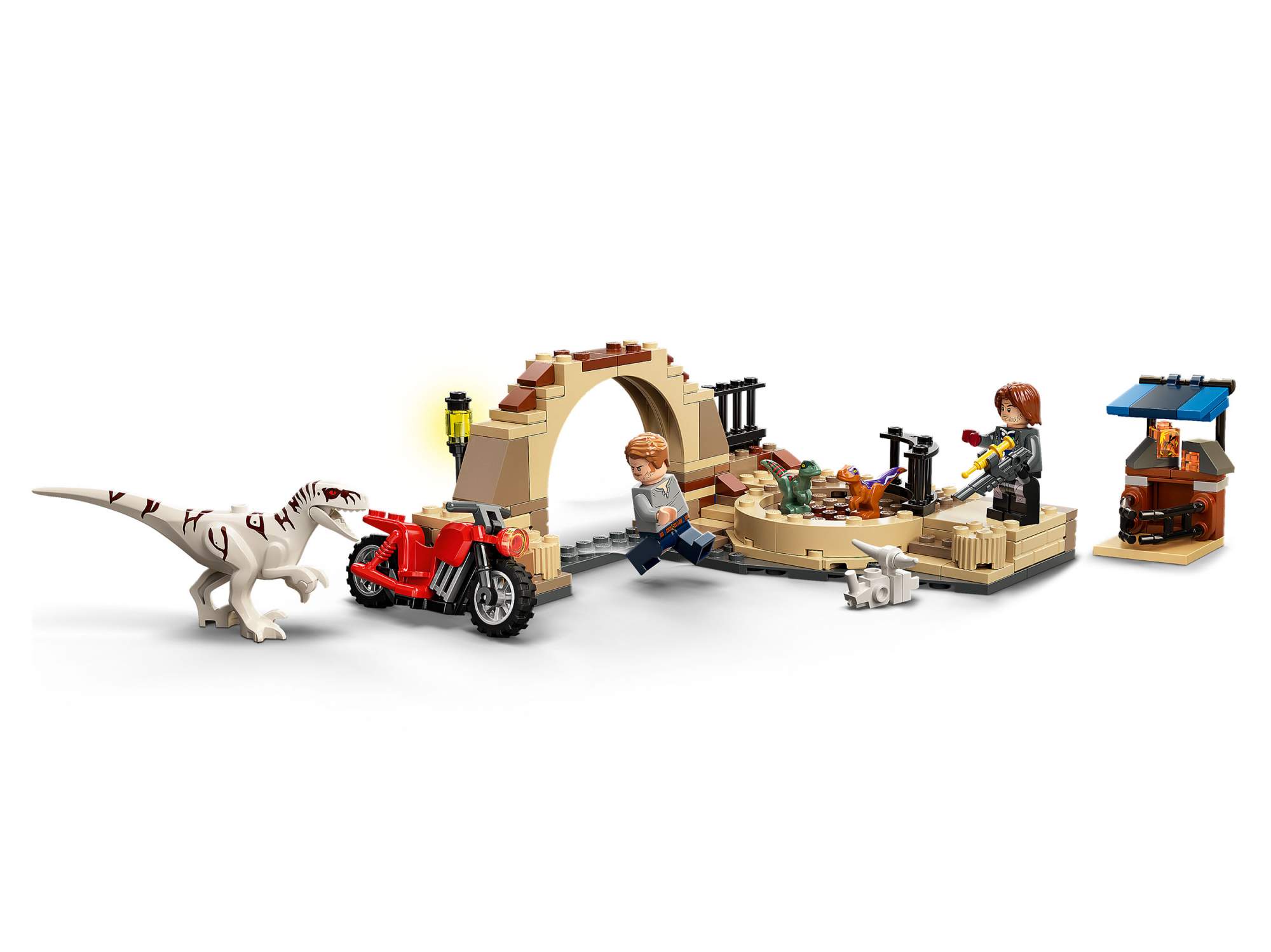 Купить конструктор LEGO Jurassic World Атроцираптор, погоня на мотоцикле  76945, цены на Мегамаркет | Артикул: 600006430992