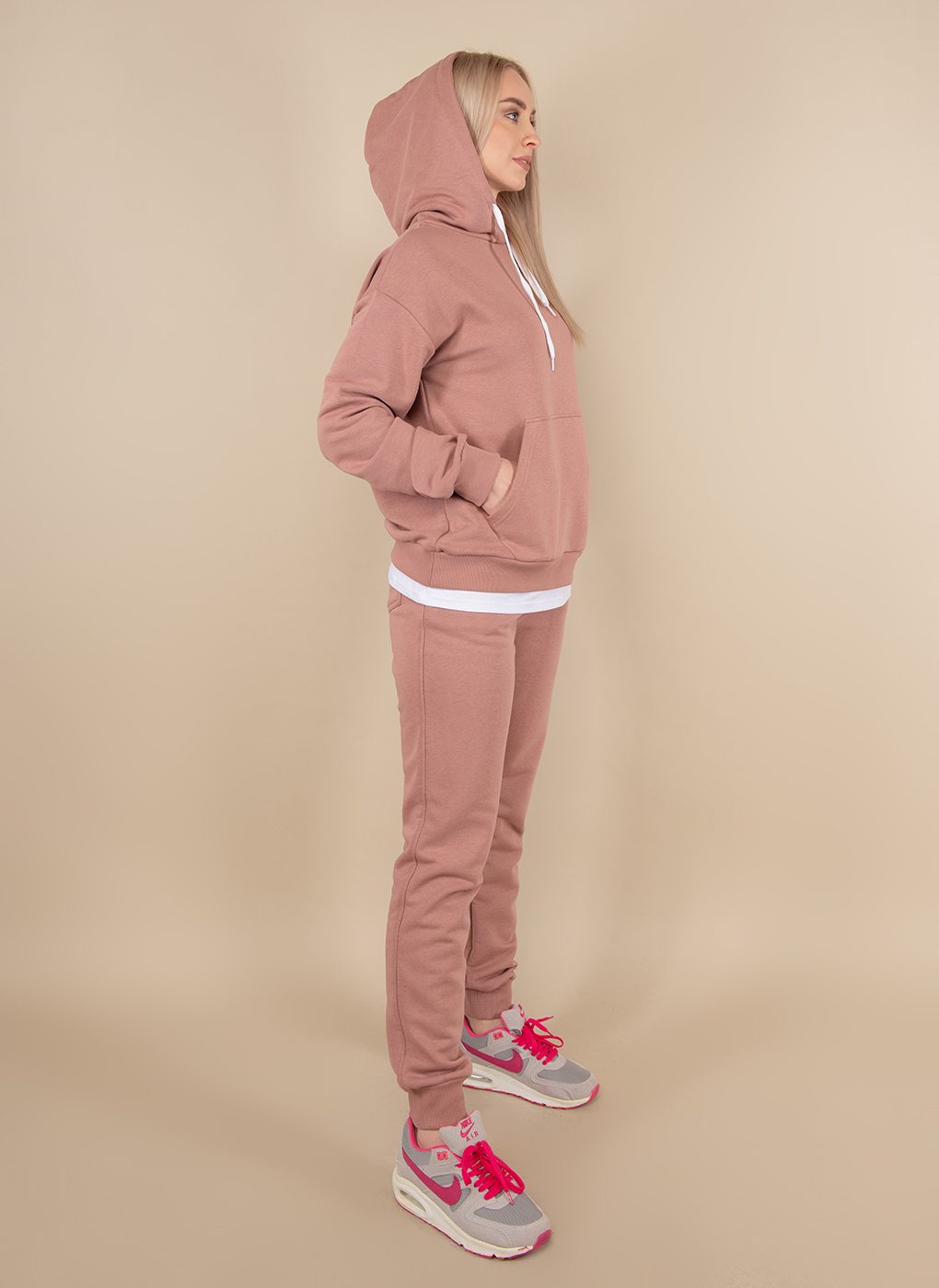Спортивные брюки женские Каляев 1622269 розовые 40-42 RU