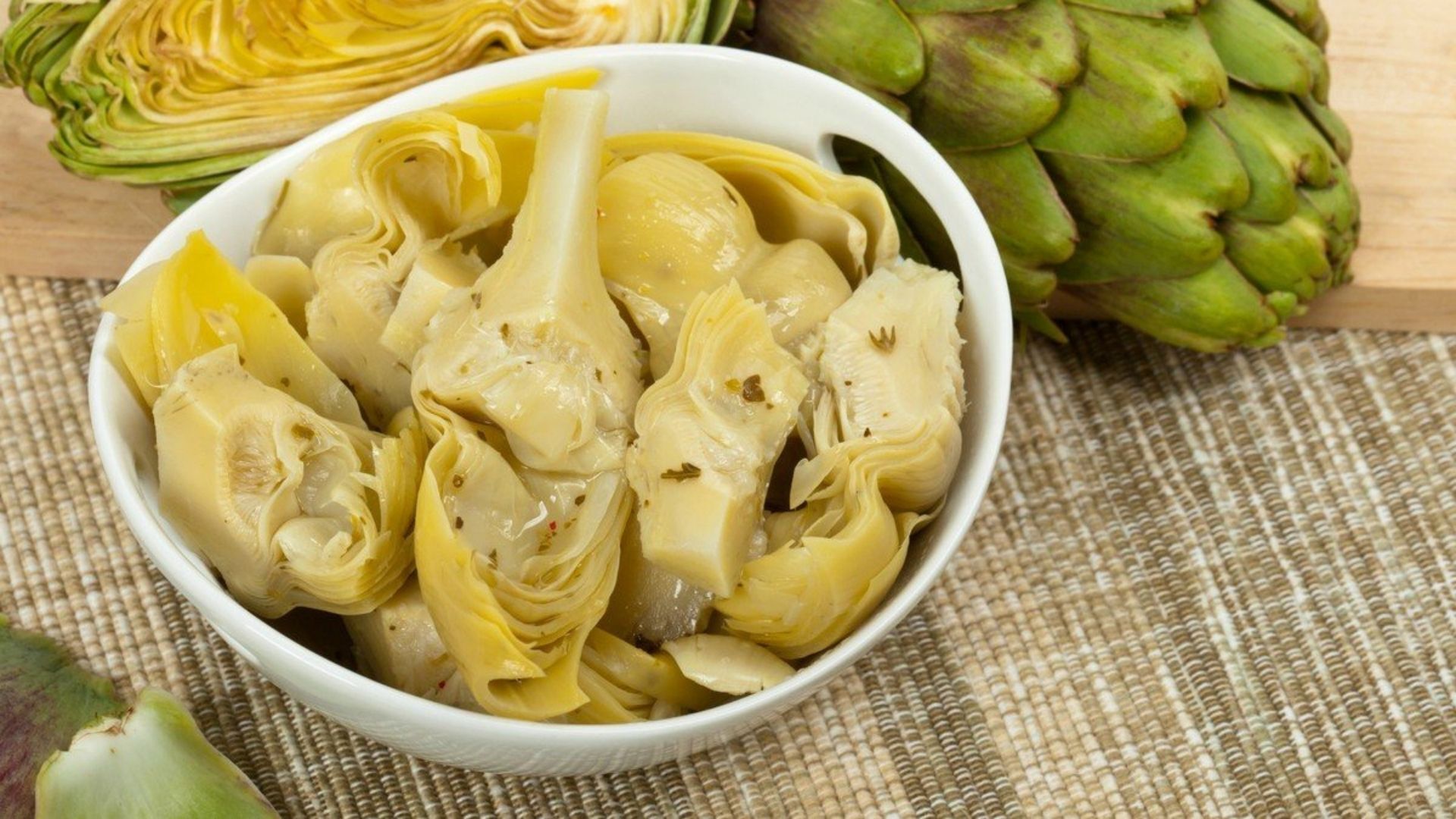 Артишоки консервированные Dega Artichoke quarters for Pizza, 2,55 кг –  купить в Москве, цены в интернет-магазинах на Мегамаркет