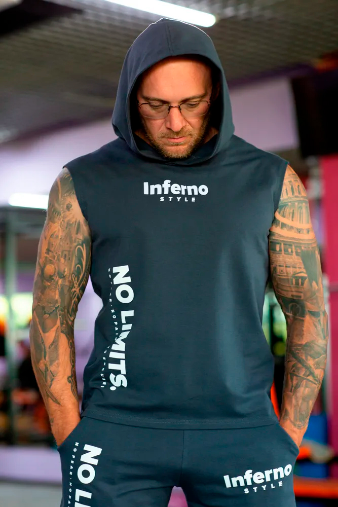 Футболка pumping iron. Inferno style одежда. Инферно стайл. Inferno одежда. Inferno одежда.