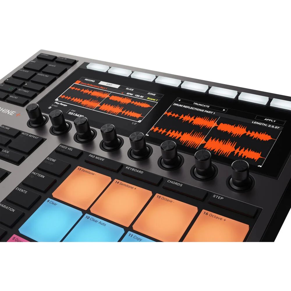Native instruments maschine. Native instruments Maschine Plus. Native instruments аудиоинтерфейс. Native instruments Maschine фото. Грувбокс карманный