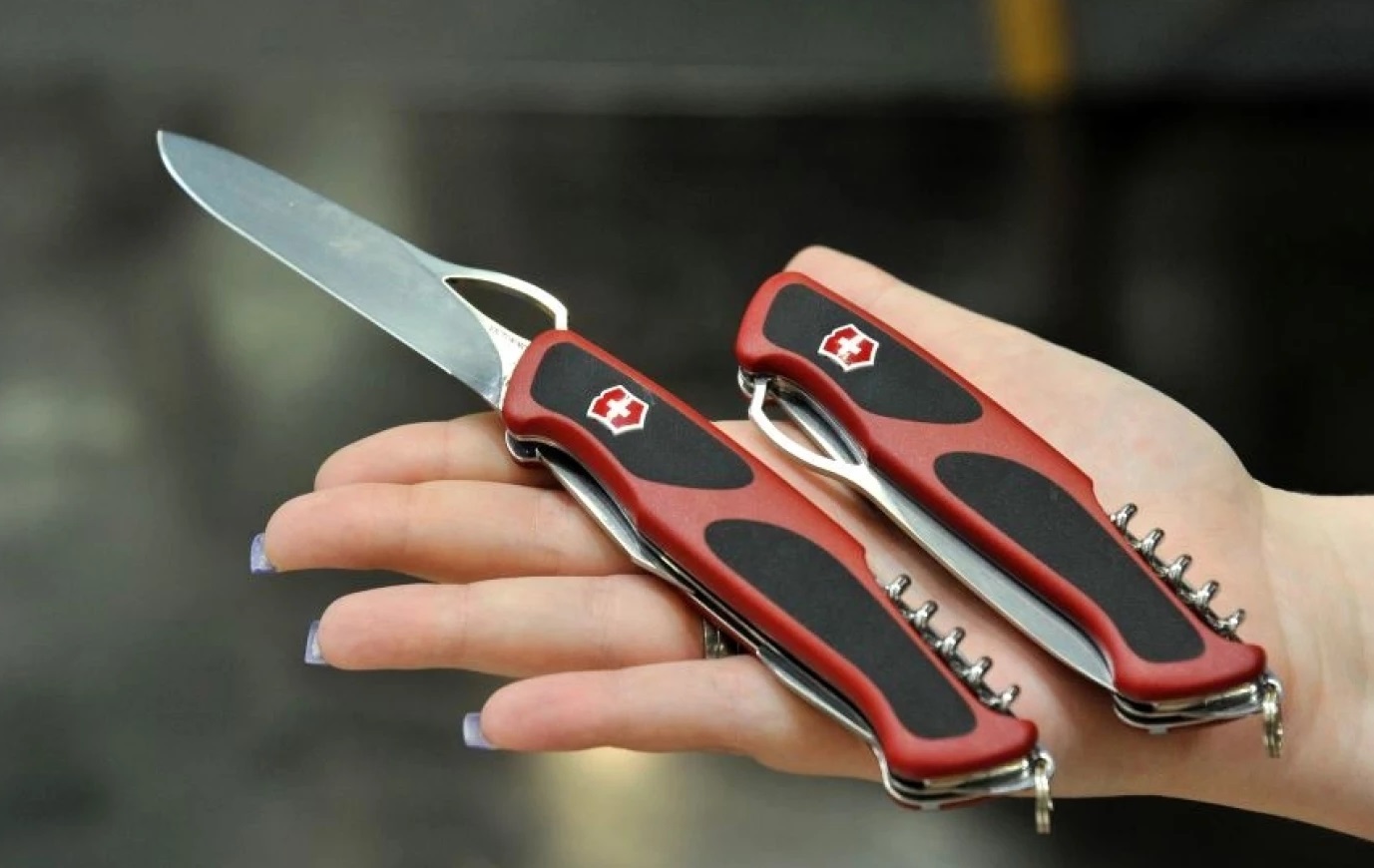 Нож victorinox rangergrip