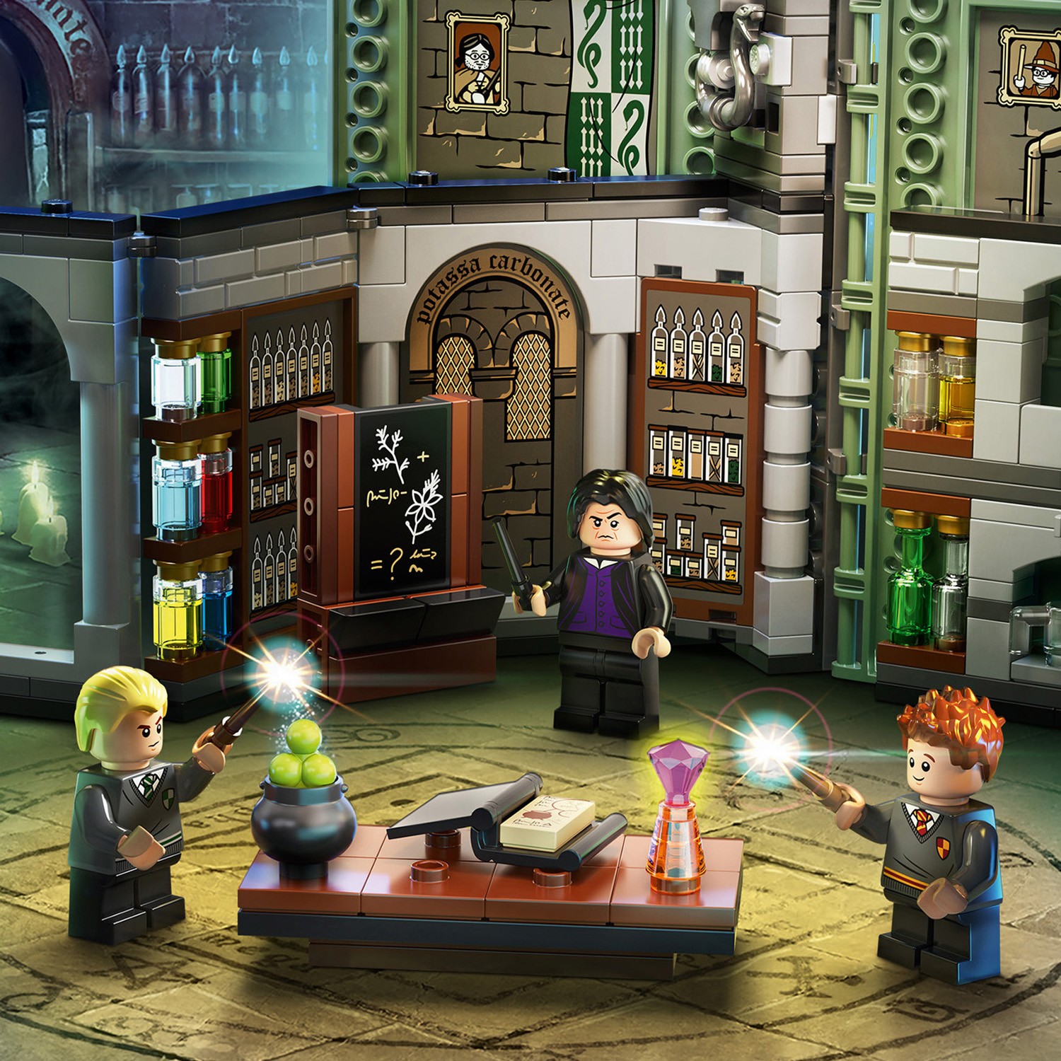 Отзывы о конструктор LEGO Harry Potter 76383 Учёба в Хогвартсе: Урок  зельеварения - отзывы покупателей на Мегамаркет | конструкторы LEGO 76383 -  100027743688