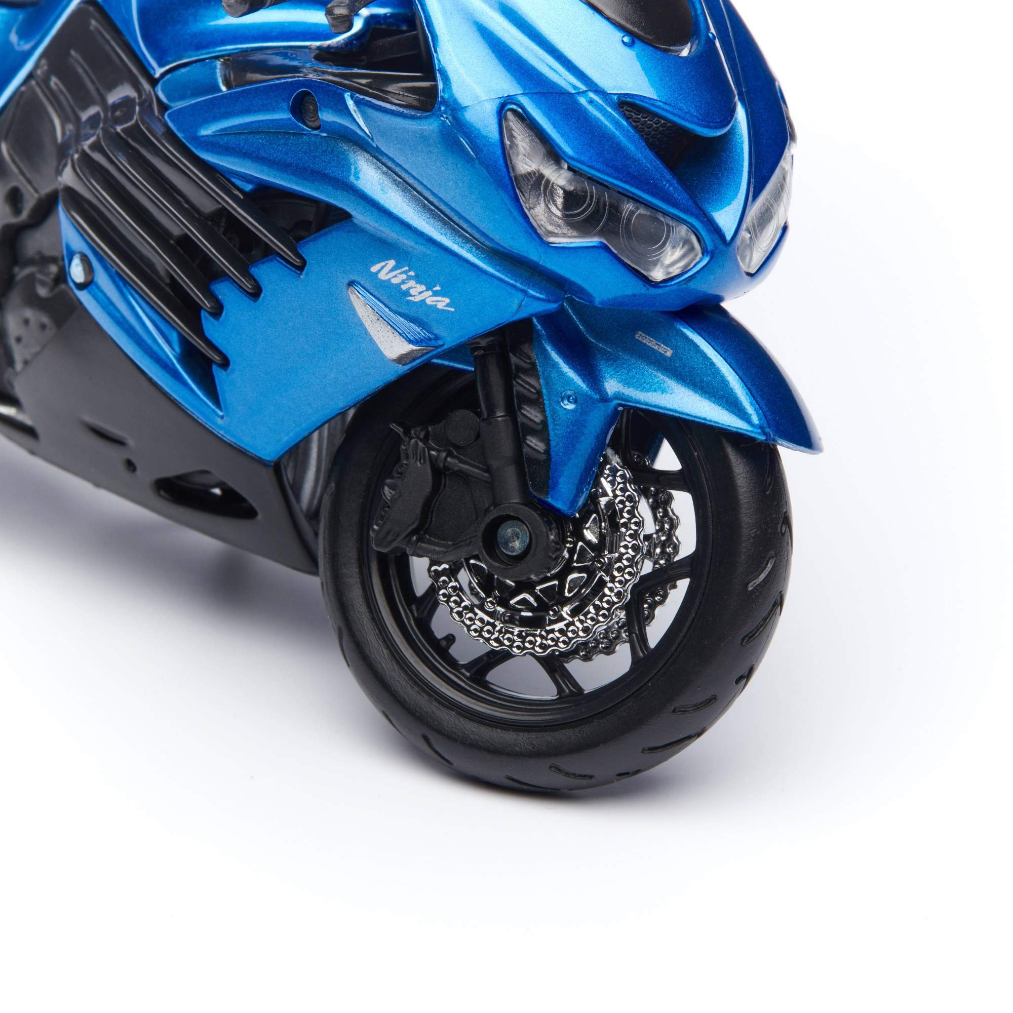 Maisto Мотоцикл Kawasaki Ninja ZX-14R 1:18, синий 39300/25
