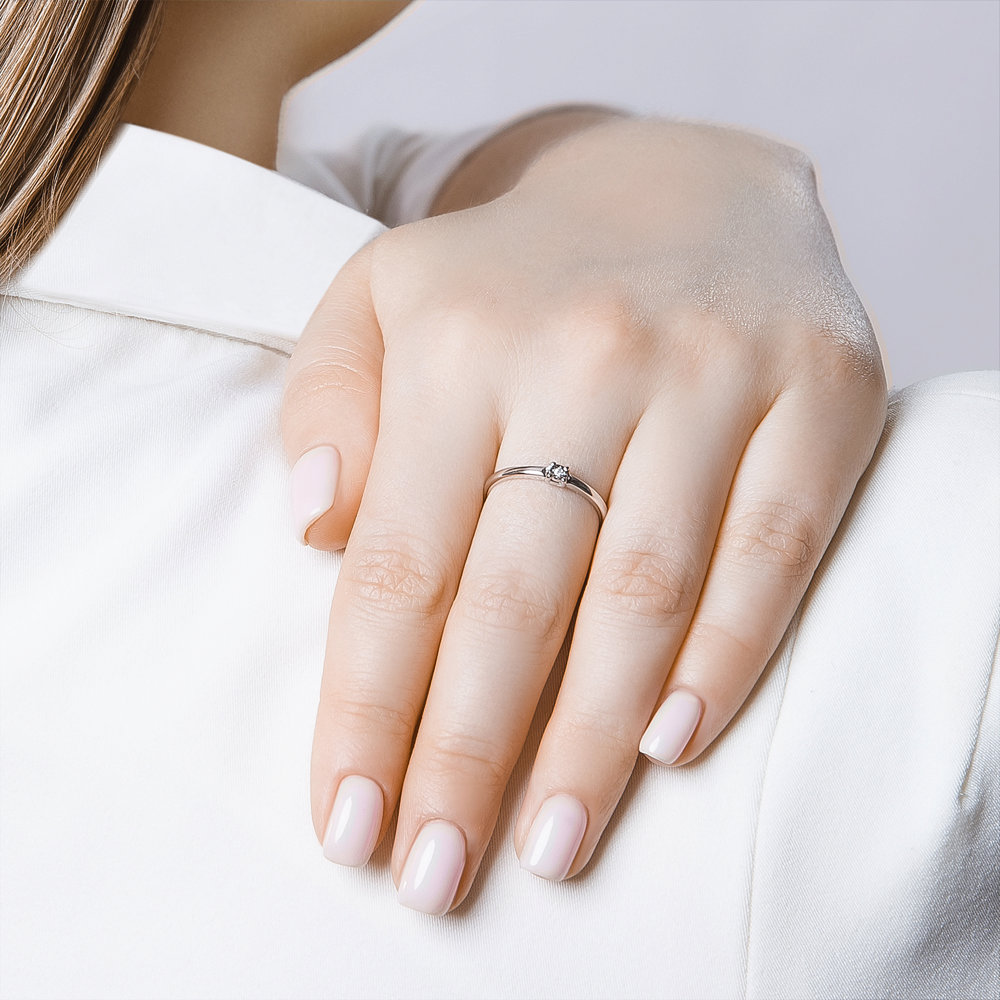 Кольцо женское SOKOLOV из серебра с бриллиантом 87010016 р.19