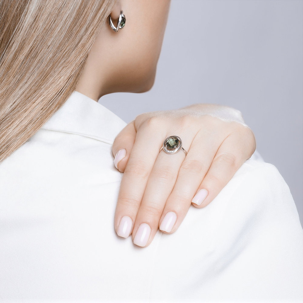 Кольцо женское SOKOLOV из серебра с кварцем и фианитами 92011799 р.17