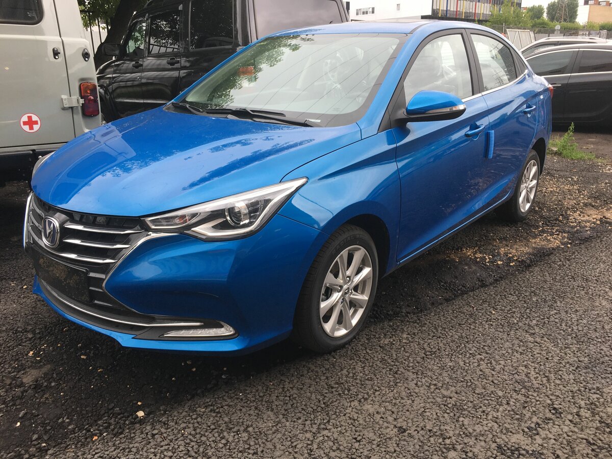 Автомобиль CHANGAN Alsvin 1,5T DCT DLX синий - купить в ТоргМаш Доставка, цена на Мегамаркет