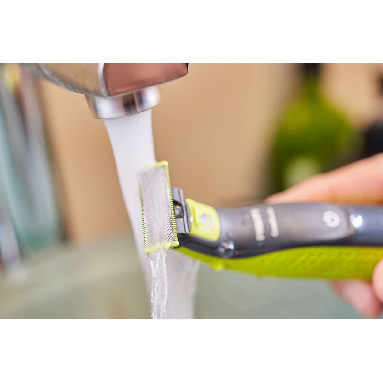 Миниатюра Триммер Philips OneBlade QP2520/20 №9