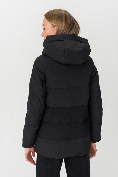 Куртка женская ELARDIS El_W60622 черная XL
