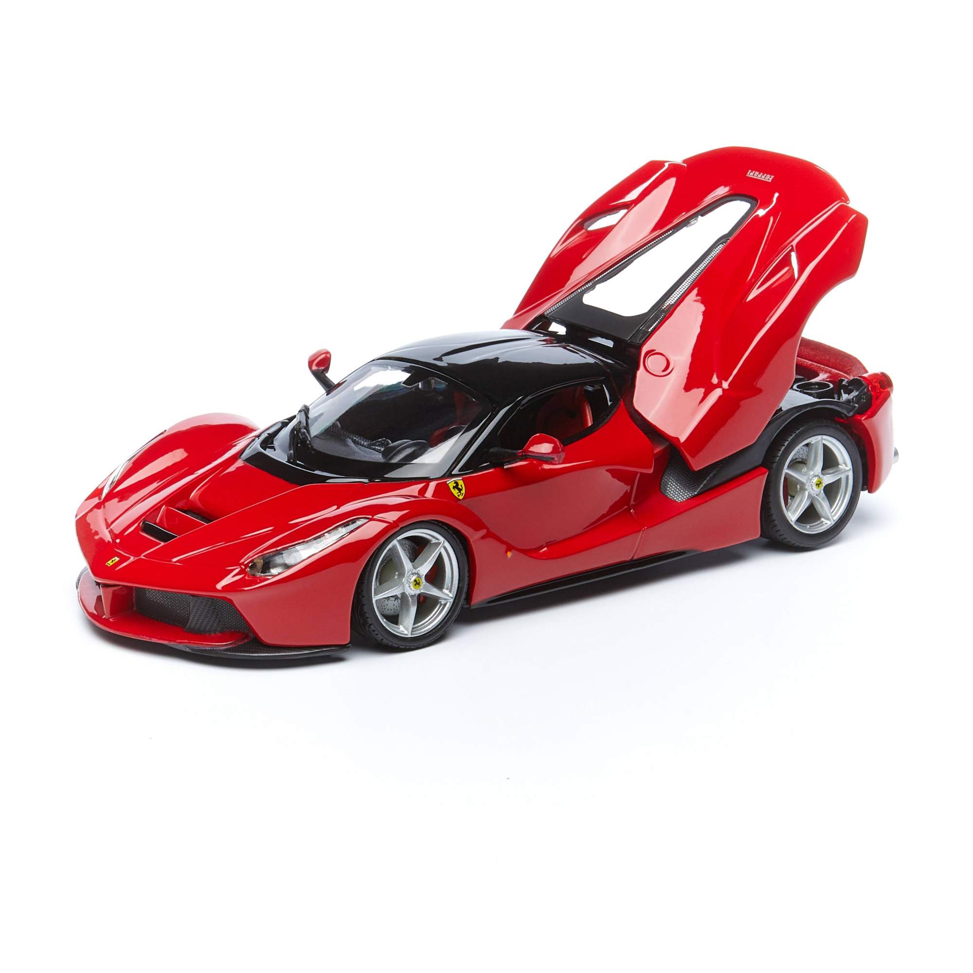 Купить машинка Maisto сборная, красная - Ferrari LaFerrari 1:24, цены на  Мегамаркет