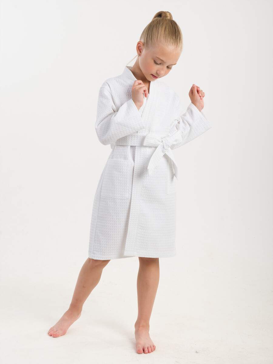Купить халат детский Bio-Textiles NVKD цв. белый р. 134, цены на Мегамаркет  | Артикул: 600007388232