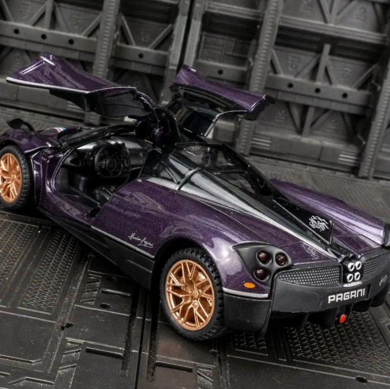 Спорткар Pagani Huayra