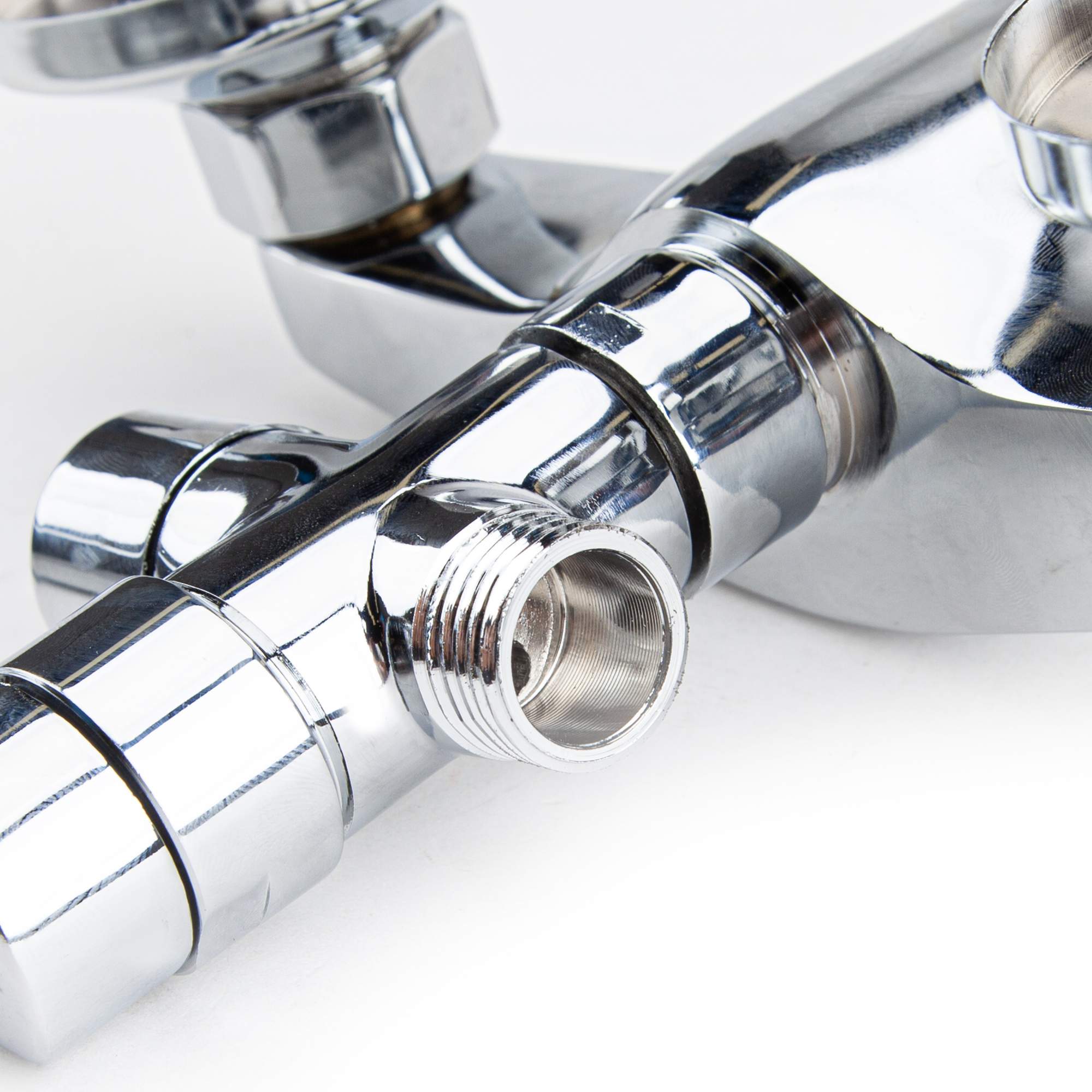 Смеситель для ванны с душем Canwell однорычажный с длинным изливом ...