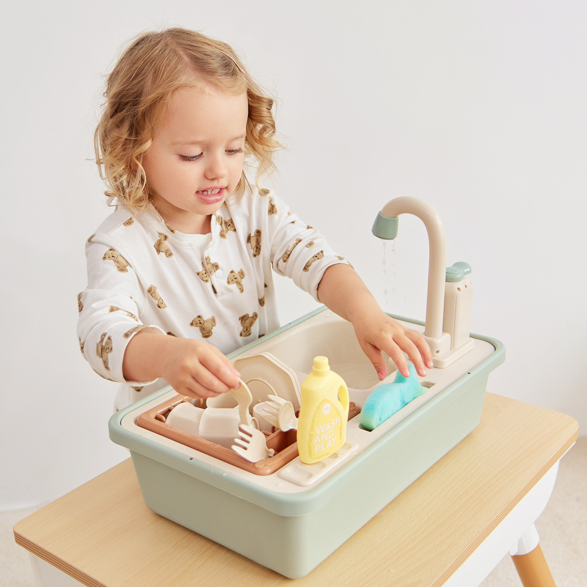 Игровой набор Happy Baby WASH AND PLAY, раковина с посудой, бирюзовый –  купить в Москве, цены в интернет-магазинах на Мегамаркет