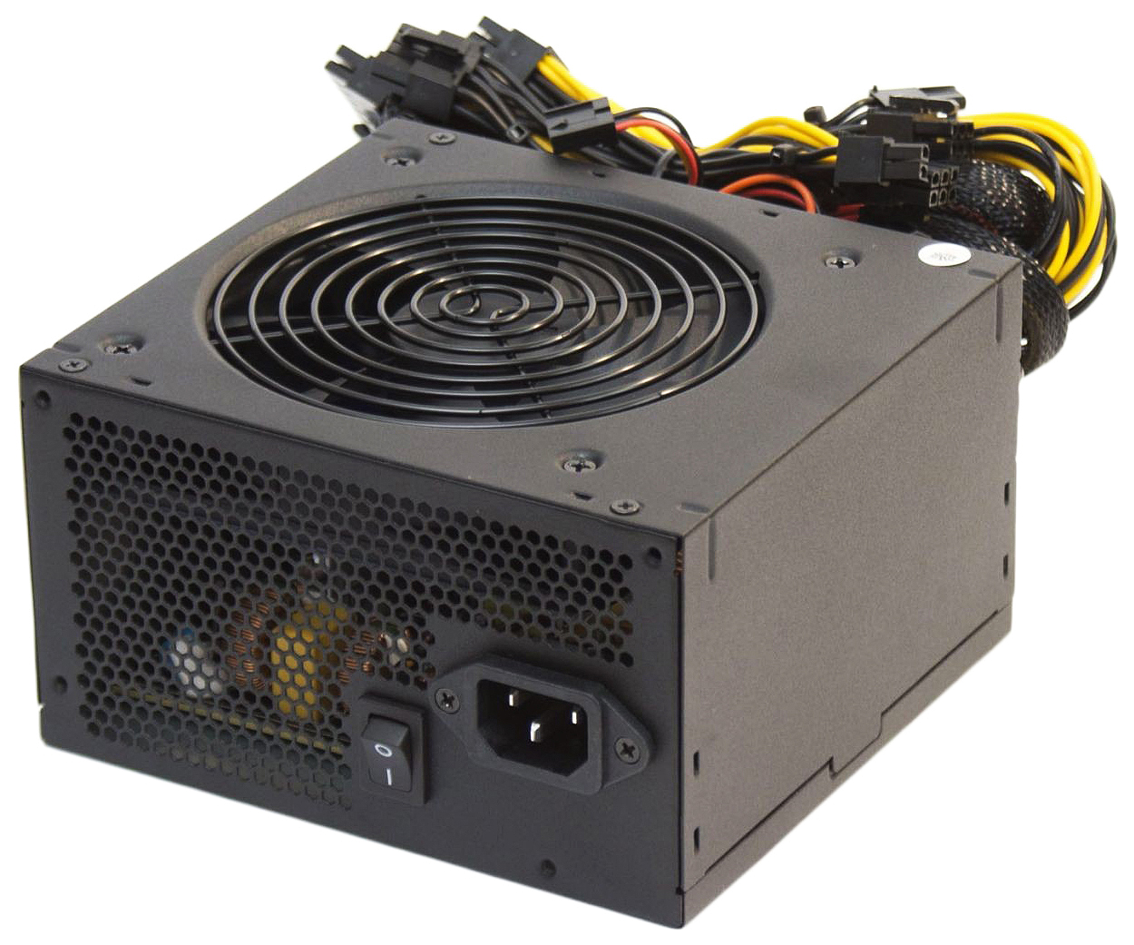 Бп на 700 ватт. Блок питания Cooler Master b700 ver.2 700w. Блок питания Ginzzu pc700 700w. Блок питания Ginzzu cb700 12cm. Блок питания АТХ 700 W coolenmaster b 700 ver.2, RS 700-acabb1.