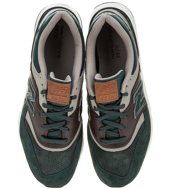 Кроссовки мужские New Balance CM997HXA/D зеленые/коричневые/серые 9.5 US -  купить в Москве, цены на СберМегаМаркет