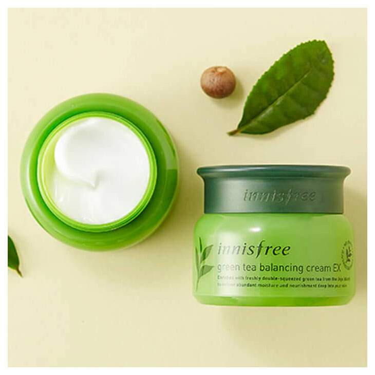 Крема зеленый чай отзывы. Корея косметика Innisfree. Green Tea Cream Корея. Innisfree крем для лица. Innisfree Green Tea.