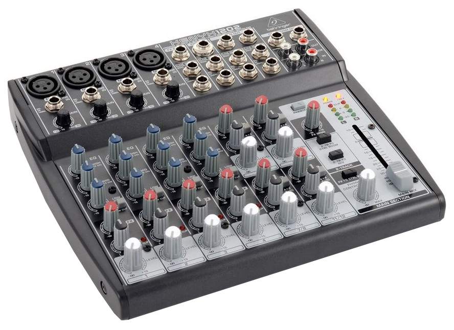 Микшерный пульт Behringer Xenyx 1202