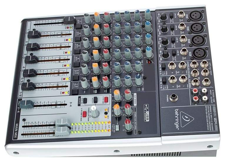 Behringer xenyx x1204usb