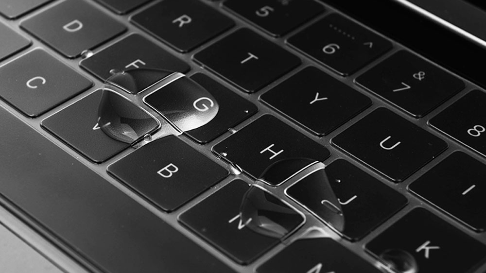 Накладка на клавиатуру Wiwu Keyboard Protector USA для MacBook Pro 16 Clear