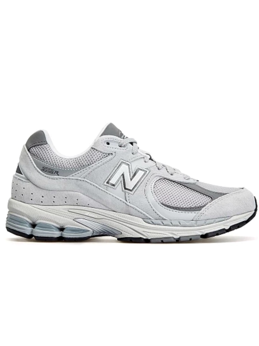 Кроссовки мужские New Balance NB2002 серые 9.5 US - купить в Москве, цены на Мегамаркет