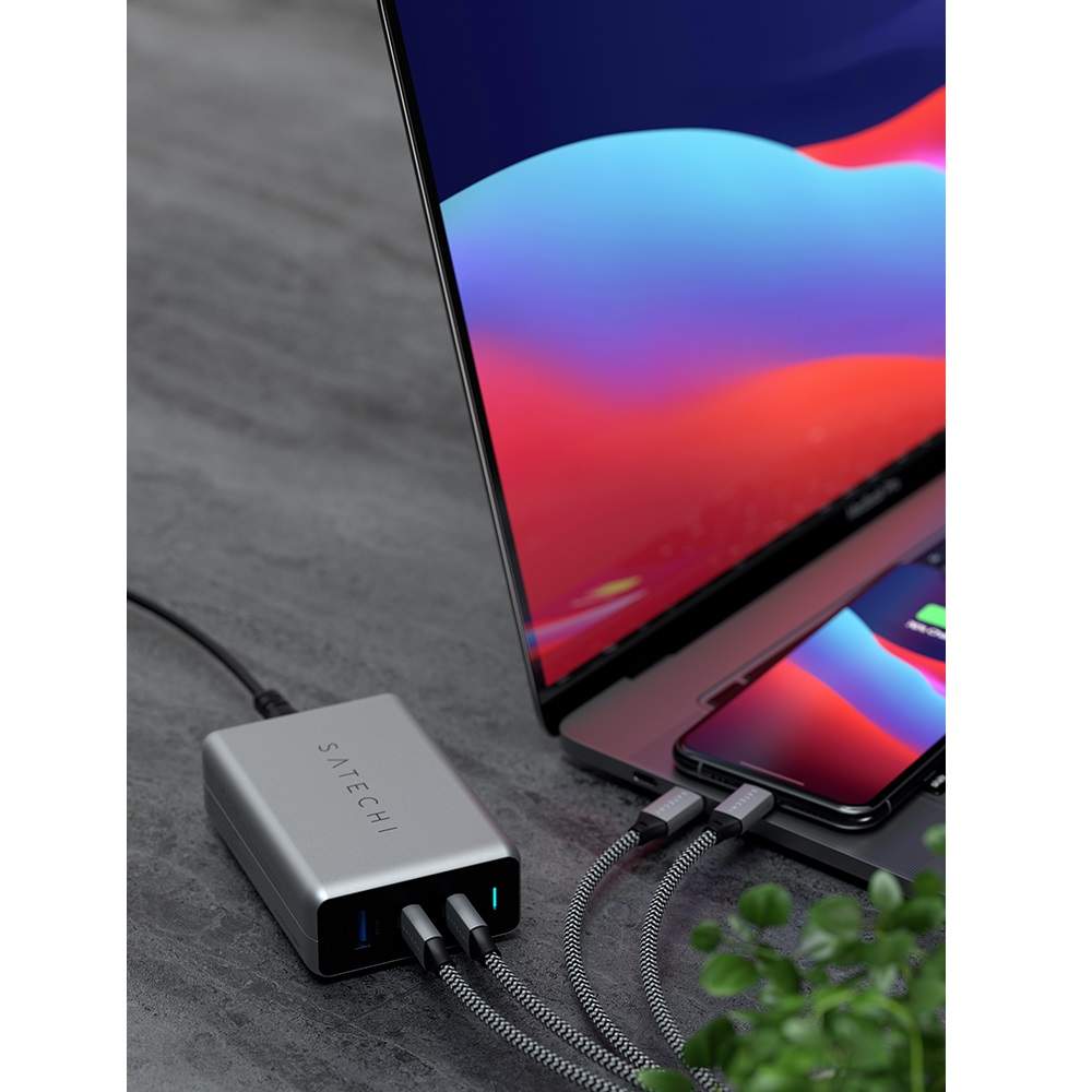 Зарядное устройство compact. Satechi Compact Charger USB-C 100вт, gan.