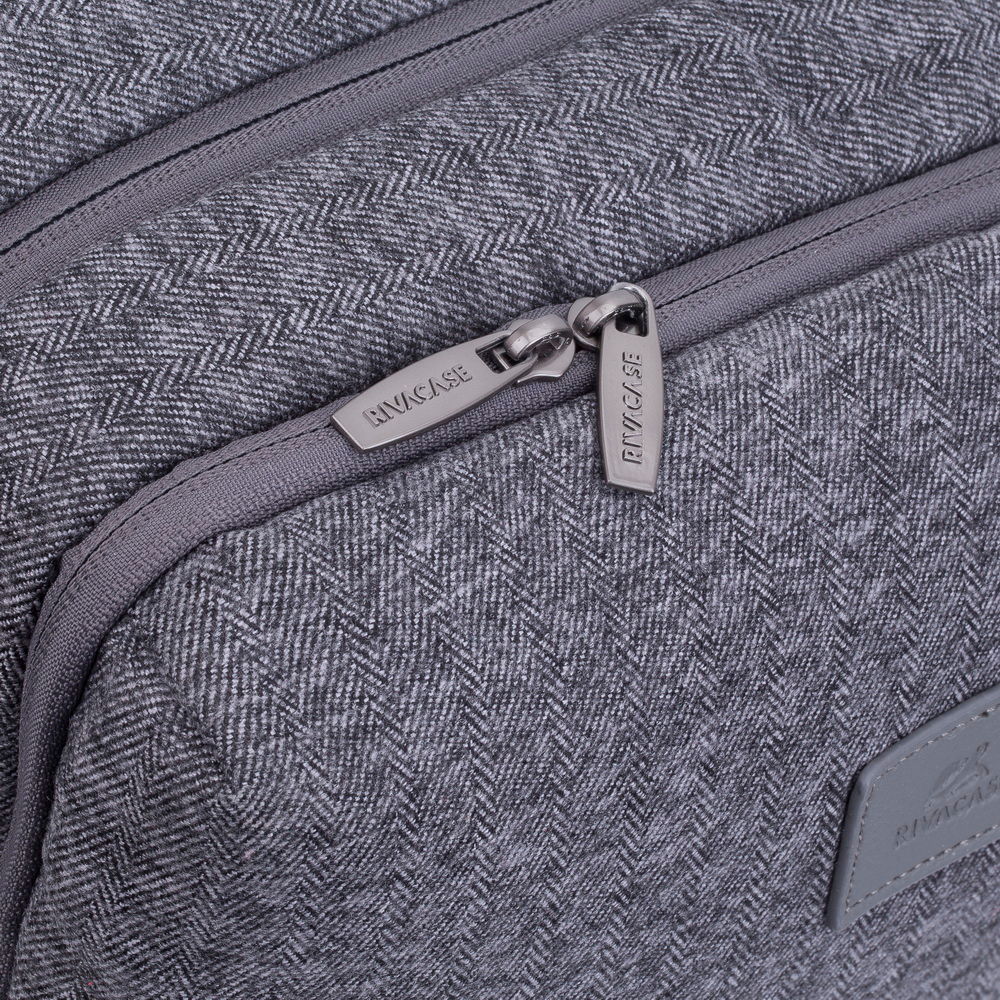 Рюкзак для ноутбука RIVACASE 7960 серый