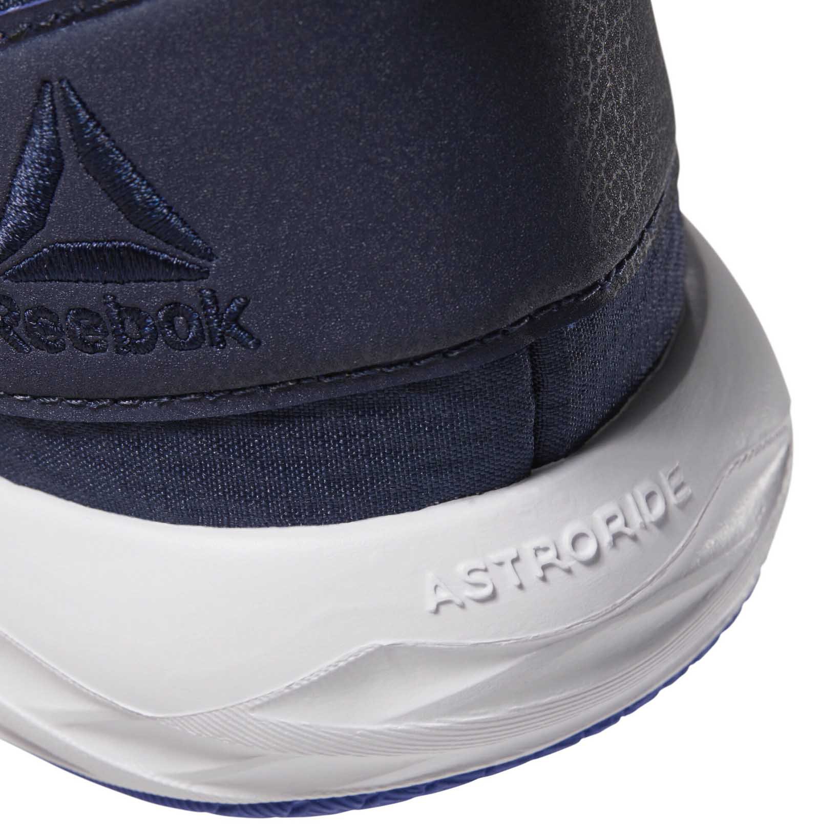 Reebok Astroride Walk 2 10.5 UK