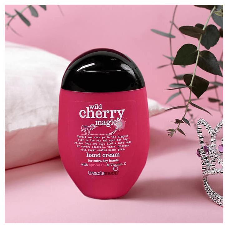 Cherry magic. Treaclemoon крем для рук. Крем для для рук Wild Cherry Magic. Treaclemoon крем для рук Дикая вишня. Крем для для рук Дикая вишня Wild Cherry Magic Handcreme, treaclemoon 75 мл 56039.