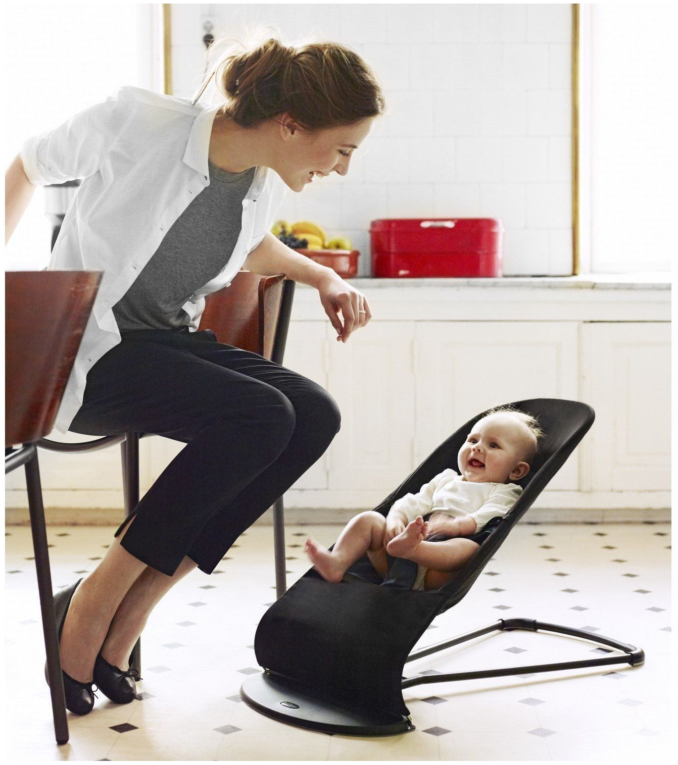 Balance soft. Кресло-шезлонг BABYBJORN «Balance Soft». BABYBJORN Balance Soft. Bjorn шезлонг BABYBJORN. Бэби Бьерн шезлонг черный.